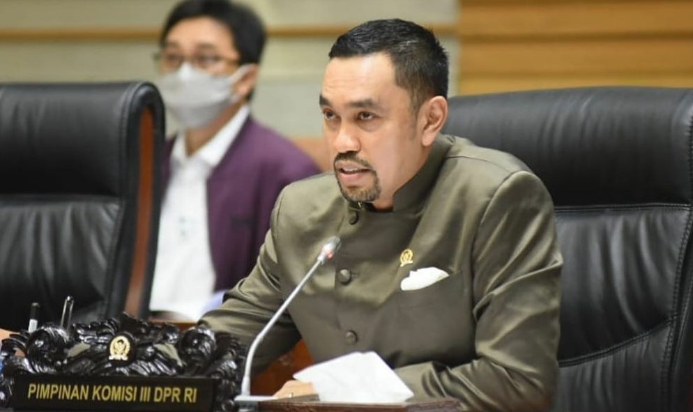 Usut Tuntas Korupsi Pengadaan Chromebook di Kementerian Pendidikan
